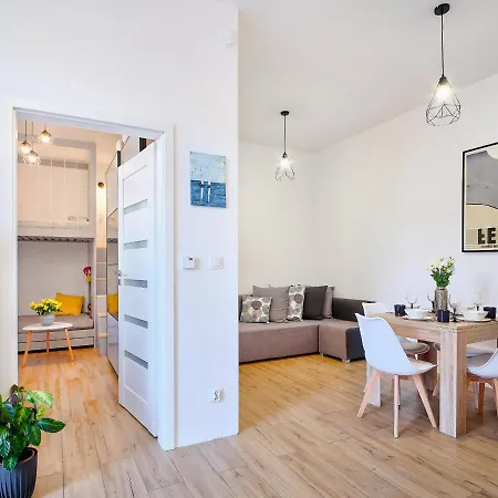 Privatunterkunft &
