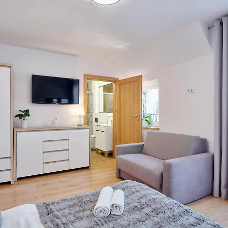 & Séjour chez l'habitant *